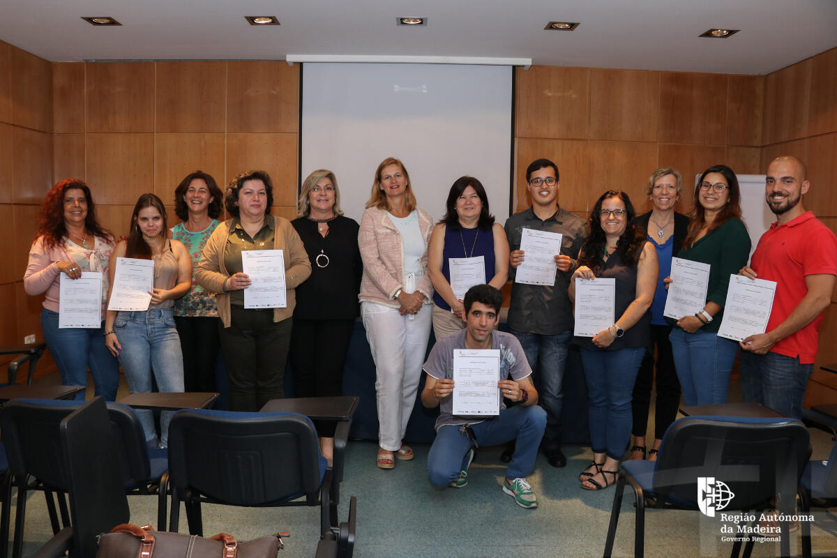 68 formandos inscritos no Instituto de Emprego concluem Curso de Contabilidade