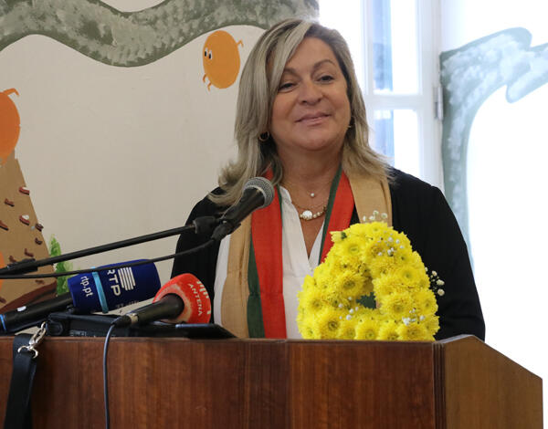 Estabelecimento Vila Mar é “instituição de excelência”, destaca Rita Andrade