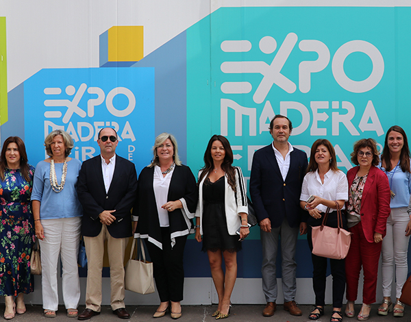 Rita Andrade visita ExpoMadeira com várias iniciativas a decorrer no Stand do Governo Regional