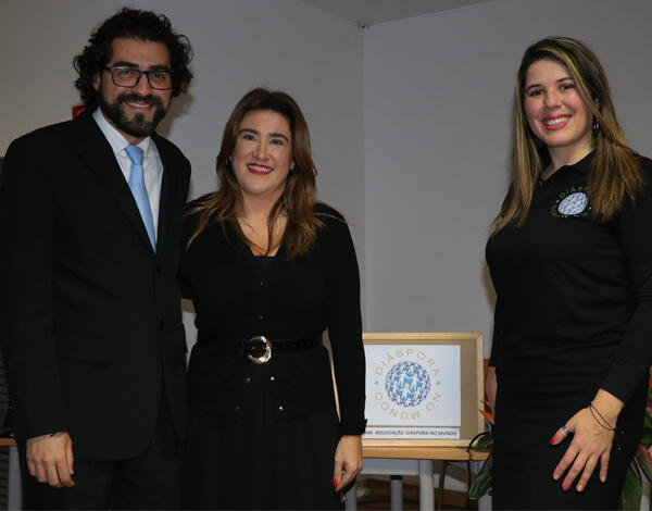 Governo vai apresentar proposta de alteração à Lei Eleitoral para viabilizar voto dos emigrantes