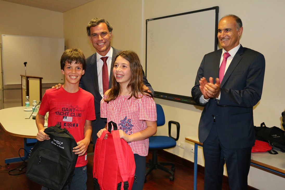 Escolas do Funchal já receberam kits do projeto “Descubra a Madeira – Turismo na Escola”
