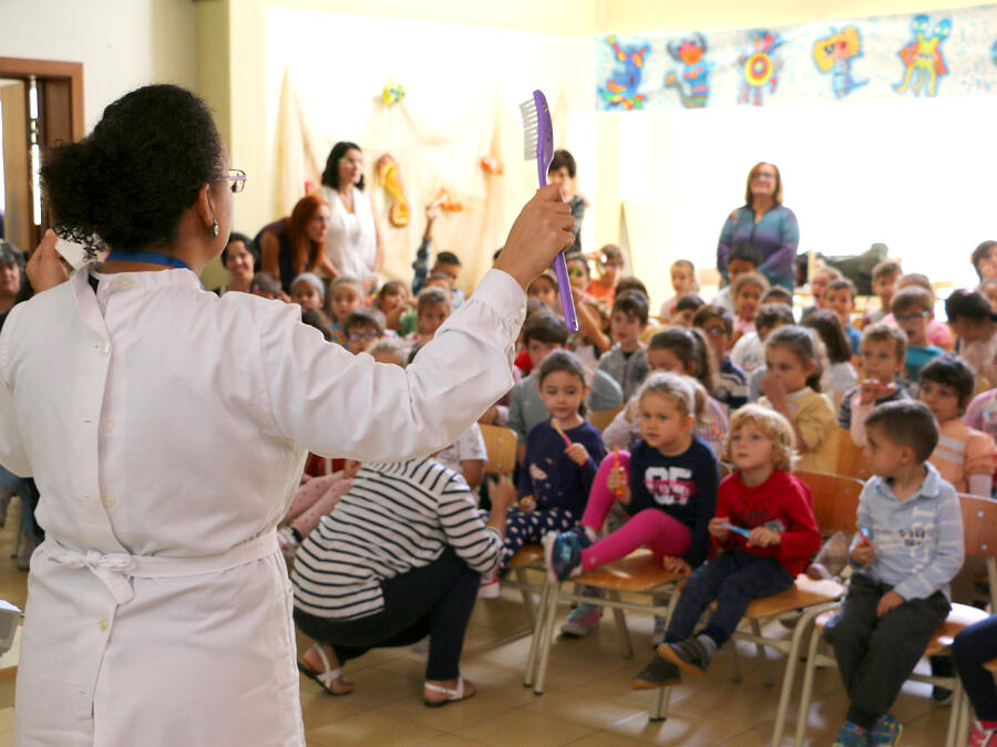 Seis mil alunos põem “Madeira a Sorrir”