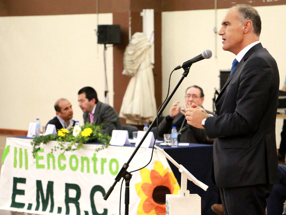 Sociedade equitativa e justa começa na escola