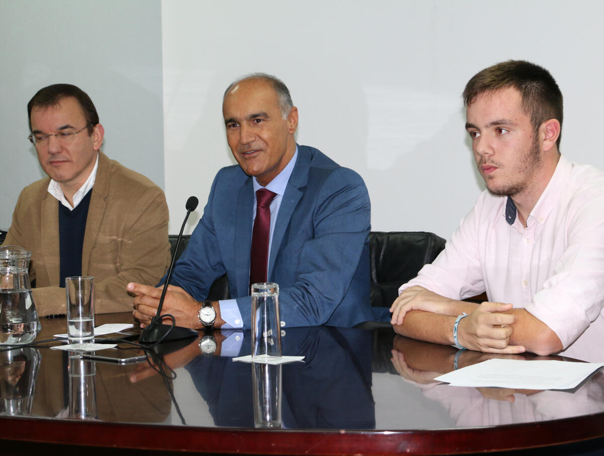 Associações estudantis valorizam democracia