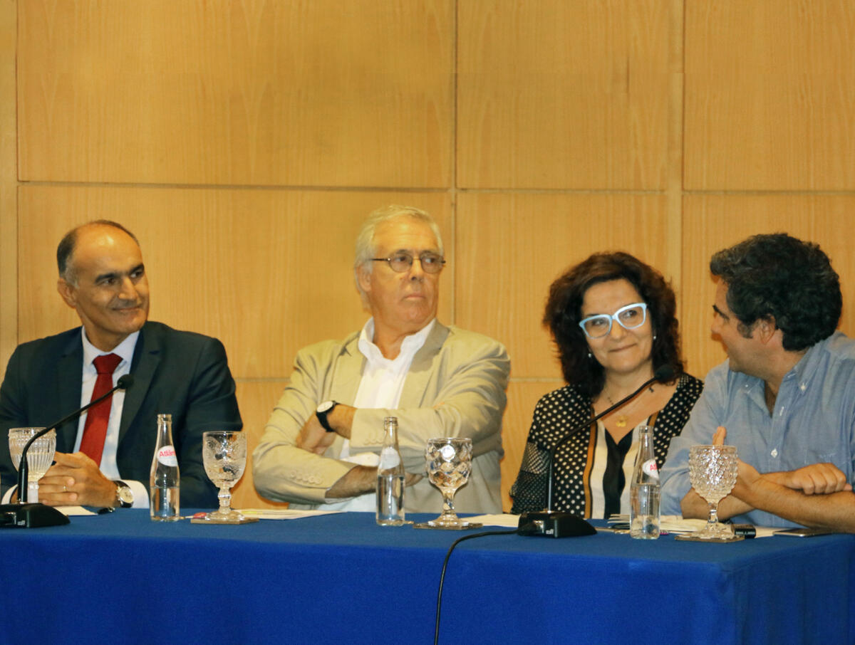 “Ponto e Vírgula” revigorado com “Grande Ideia”