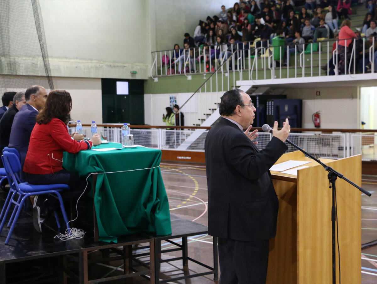 Viver com alegria é desafio para todos os dias