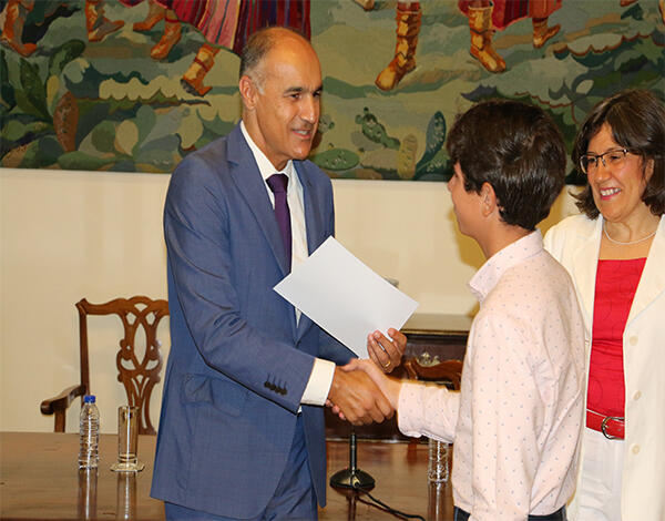 Língua portuguesa é património com elevado valor económico