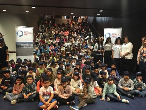 Crianças sensibilizadas para poluição do mar