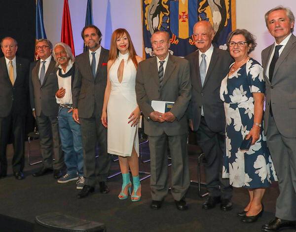 «É importante distinguir a competência e o trabalho profícuo» 