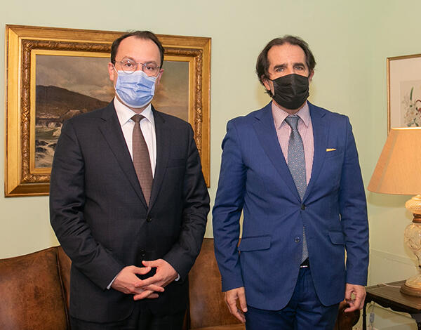 Albuquerque recebeu embaixador da Hungria