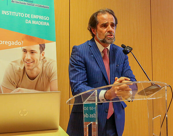 Instituto de Emprego prepara mudança tecnológica