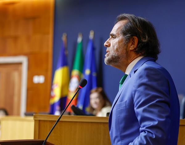 Redução de 30% no IRS para todos já em 2026