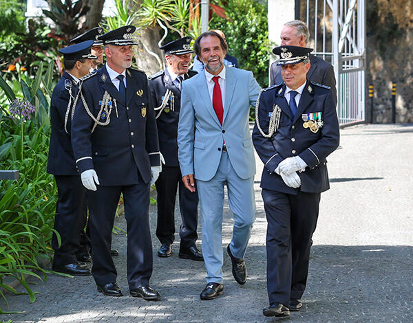 Albuquerque quer Região a construir as esquadras e polícias da Madeira de volta à sua terra