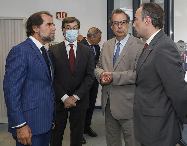 Presidente quer atrair empresas do shipping e criar “hub” do sector na Região