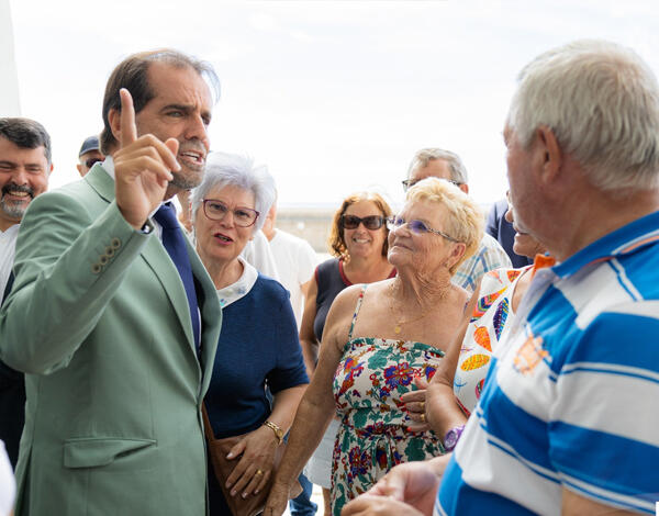 O presidente do Governo Regional visitou obras concluídas em Santa Cruz