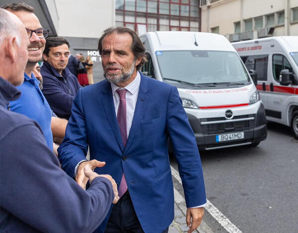 «Não nos poupamos a despesas para dotar o SESARAM de capacidade técnica e medicamentosa»