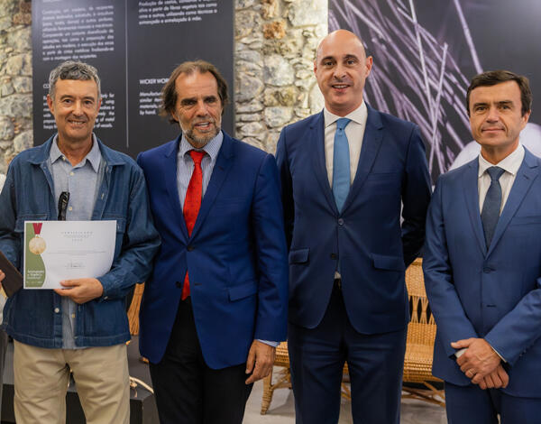 Miguel Albuquerque satisfeito com o Artesanato madeirense