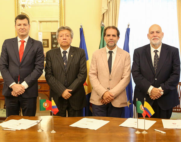 Ordem dos Engenheiros celebra protocolo com organizações colombianas de engenheiros 
