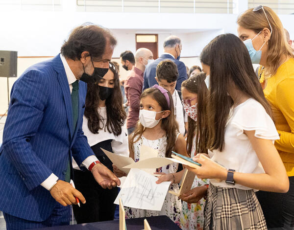 Albuquerque elogia professores de excelência da Bartolomeu Perestrelo