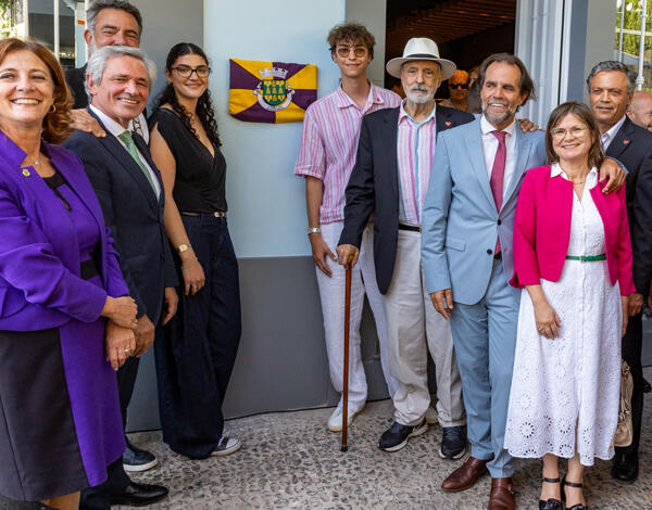 Albuquerque satisfeito com abertura do renovado Café do Parque