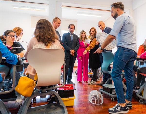 Governo Regional lança projeto-piloto no ensino da Inteligência Artificial no próximo ano letivo