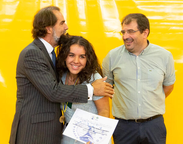 Albuquerque elogia escola do Caniço e salienta a grande vitória da alfabetização