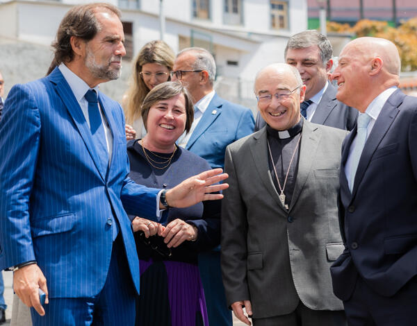 Miguel Albuquerque anuncia aumento das diárias