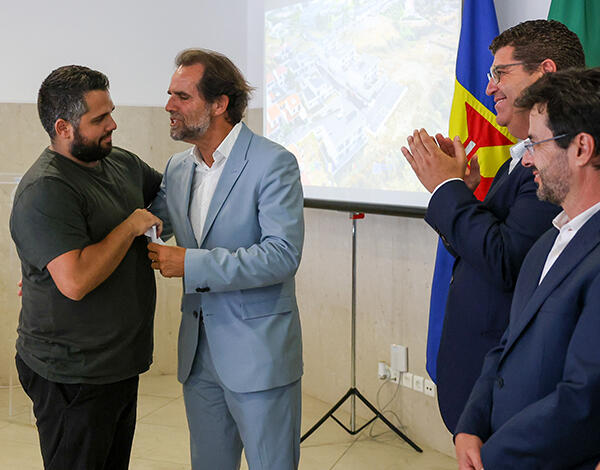 Albuquerque presidiu à entrega de 30 casas no Porto Santo