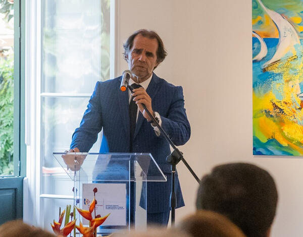 Governo célere nos apoios às Casas do Povo