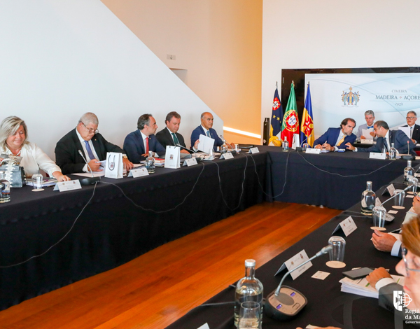 Concluída primeira reunião da Cimeira Madeira-Açores