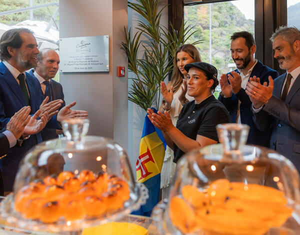 Albuquerque enaltece Grupo Confeitaria