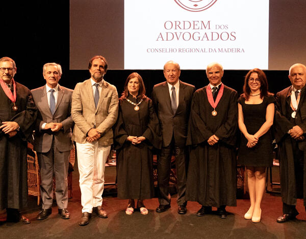 Albuquerque nas comemorações do 44º aniversário do Conselho Regional da Ordem dos Advogados