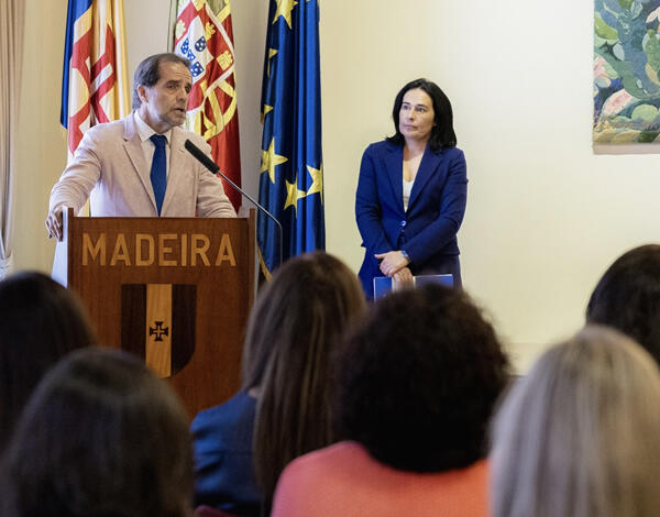 Enfermeiros com carreiras descongeladas e acordo ao nível das remunerações e carreiras