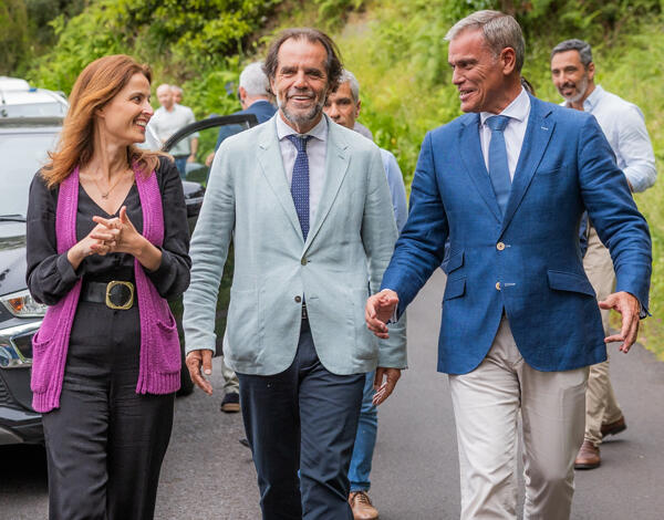 Faixa corta-fogo é trabalho para duas gerações