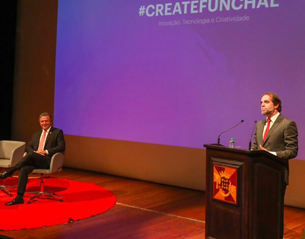 «Madeira tem de liderar a transição tecnológica»