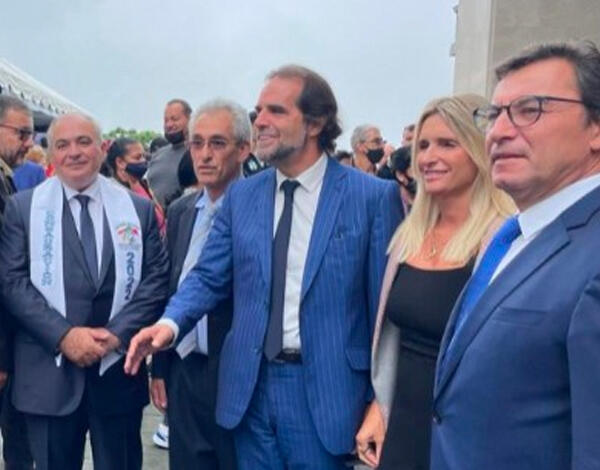 Obra monumental é fruto da persistência da comunidade