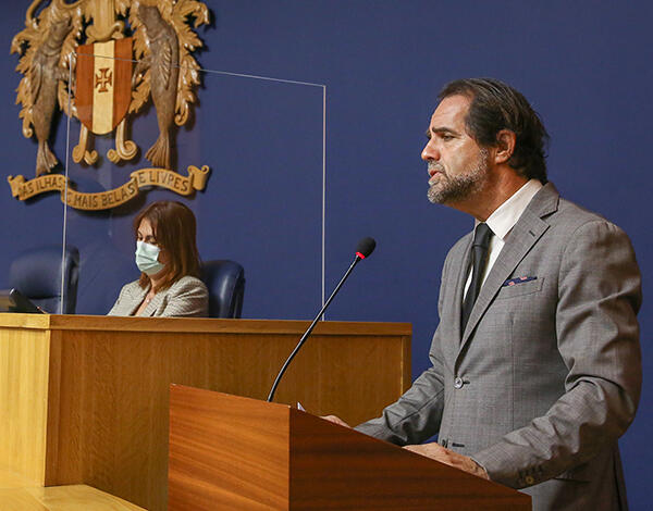 Vacina contra a COVID deve integrar plano de vacinação