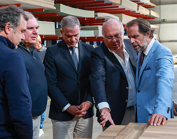 Albuquerque pede estabilidade política para que a Economia continue a crescer