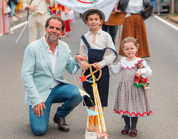 Costumes e tradições relevantes para o futuro e para as novas gerações