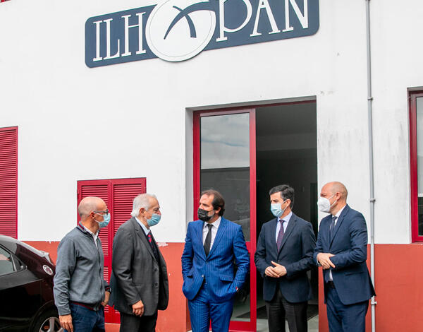 Albuquerque anuncia apoio de 15% no custo da farinha