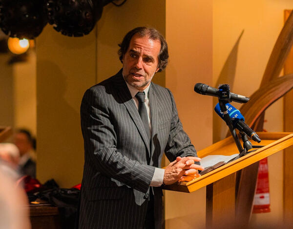 «Sucesso da Região assente num princípio fundamental: a possibilidade de colocar as decisões democráticas próximas dos cidadãos»