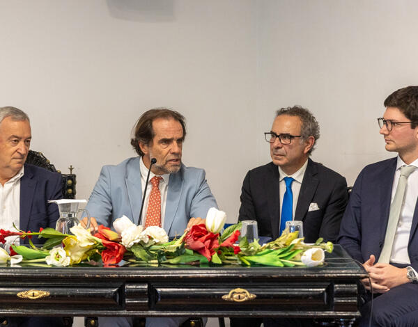 Albuquerque reitera aposta num ensino que prepara os jovens para um mundo em acelerada transformação