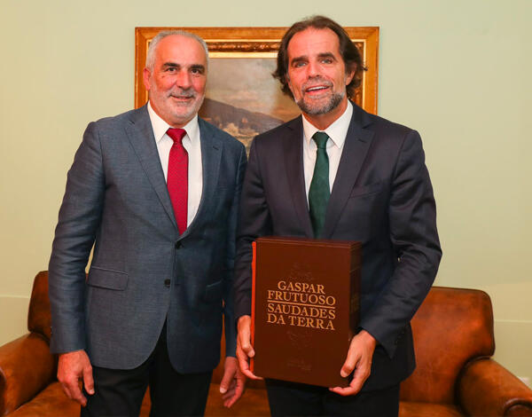 Albuquerque recebeu exemplar de Saudades da Terra de Gaspar Frutuoso (1586 – 1590)