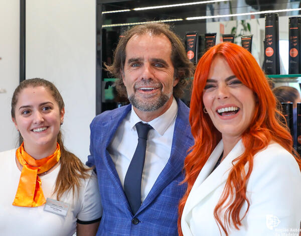 Albuquerque enaltece dinâmica de “Micas Hairstyle”