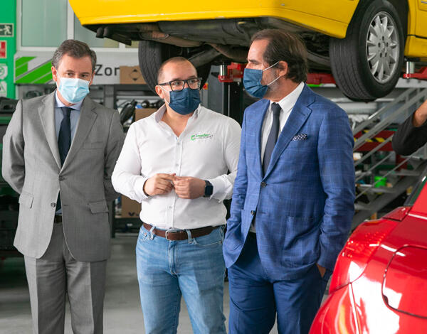 Albuquerque garanta que apoios à indústria são para continuar