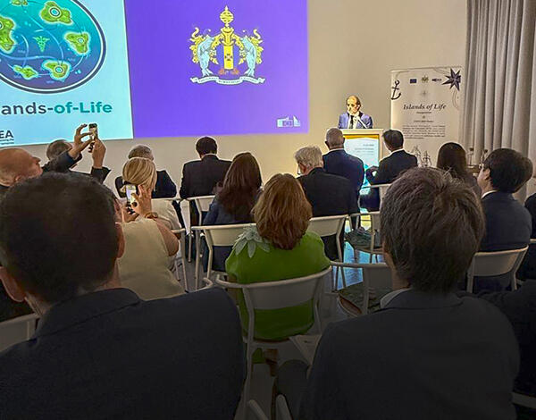 Miguel Albuquerque apresentou em Osaka projeto inovador 