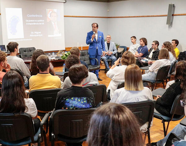 Miguel Albuquerque quer as novas gerações a pensar sobre as razões que levaram à criação da UE