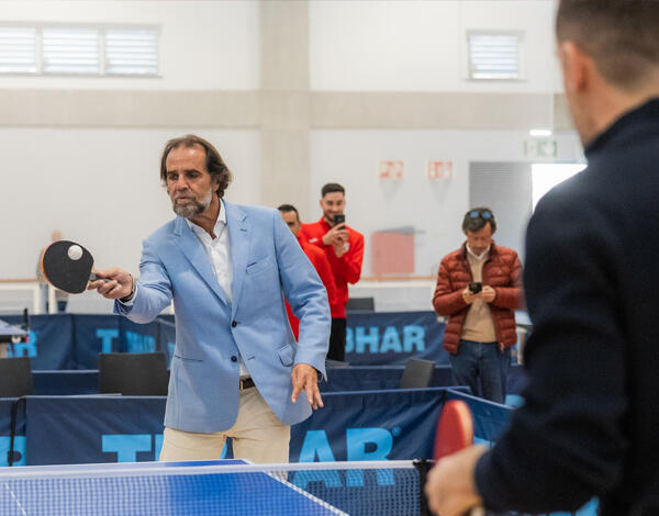 Pavilhão do Estreito de Câmara de Lobos está preparado para a prática de diversas modalidades