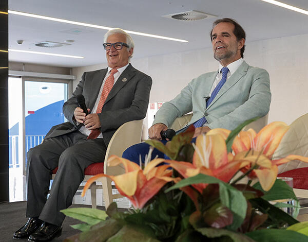 O presidente do Governo esteve presente na abertura do Seminário Anual da ECASBA