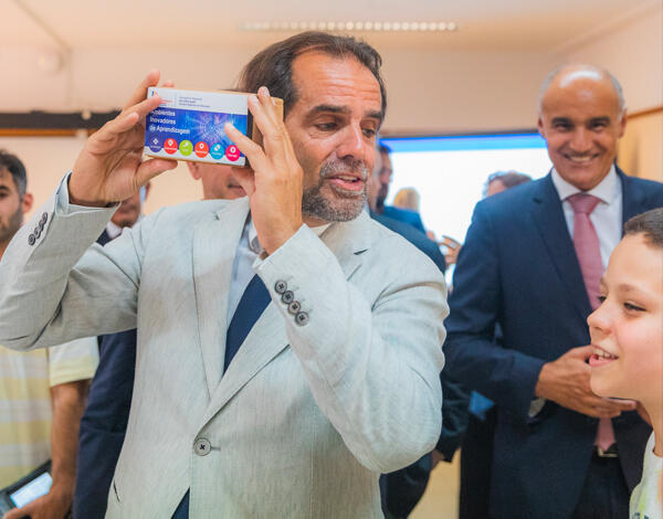 Aposta na modernização do ensino é para continuar 